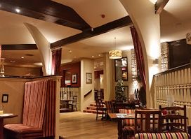 Home Farm View - Pub & Grill