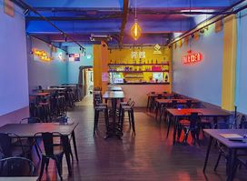 Thirteen BBQ Bar 十三烤吧