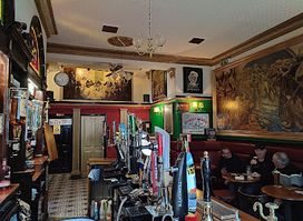 The Pillars Bar & Lounge