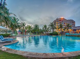 Crowne Plaza Resort Salalah, an IHG Hotel
