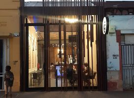 Vinte e três cafe bar