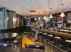 Irish Embassy pub Järntorget
