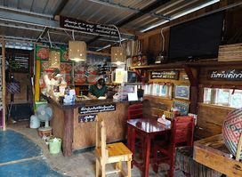 J & P Pizza Bar