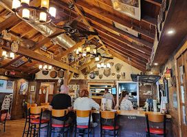 Grateful Head Pizza Oven & Tap Room