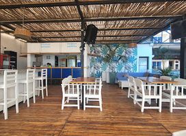Salinas Beach Club