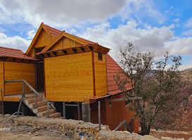 Dana luxury huts