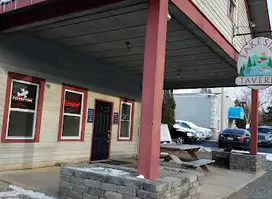 Lakeside Tavern