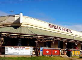 Sedan Hotel