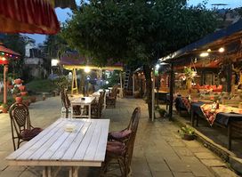 Fewa Paradise Restaurant