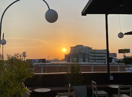 La Cruda rooftop