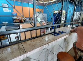 Sugar's Bar