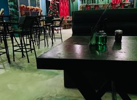 Z2 Restaurant and Bar