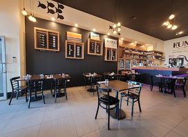 Fumo 28 Oyster Bar & Seafood