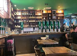Al Capone's Sports Bar + Dining Kallang Wave Mall