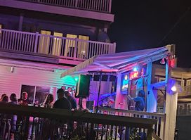 Brunswick Lounge