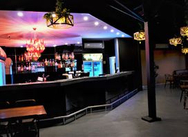 SKKY Bistro & Party Bar