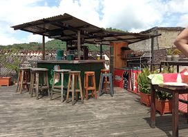 SNUG Antigua