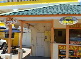 Smithy's Hawaiian Shaved Ice & Cakes