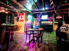 La Bodega Rock gastro pub