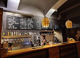 AXIOM Pub