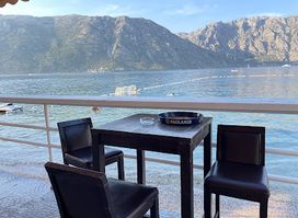 Oskar Beach Bar