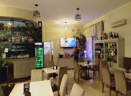 Bella Vida Lounge Bar & Bella Vida Grill