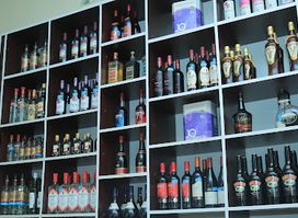 Yajana Bar And Lounge