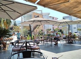 Bar Reanto