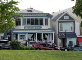Galyn's