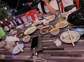 Hom Mouang Restaurant