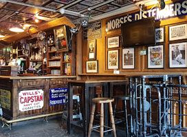 The Field Bar & Restaurant
