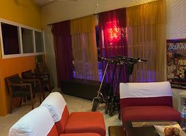 Woodpecker Bar and Restaurant