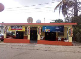 Tainos Sport Bar