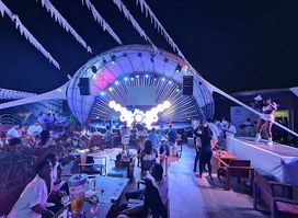 Climax Lounge