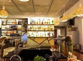 Marlen’s Public House - מרלנס