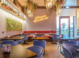 EXPERIENCE BAR Home & Cafe