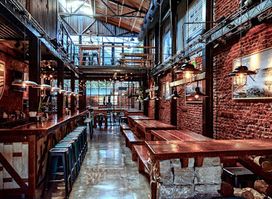 La Paloma Brewing Company (Beer Garden)