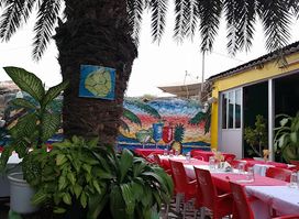 Tropical Club-Restaurante