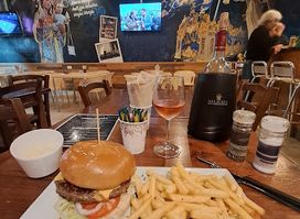 SixteenSeven Sports Bar & Grill