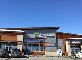 Grassland's Market