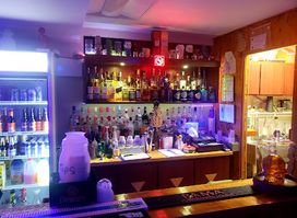 Taverna 180