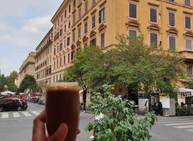 Giuly's Café