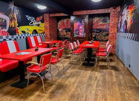 Charlie's Bar & Club