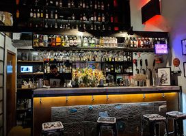 La Fesseria - Street Bar