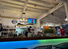 EL MAHI MAHI PARGUERA BAR & GRILL