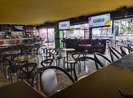 Caf Bar El Viejo Barril