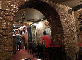 Clandestino Bar