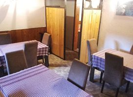 Bar 36