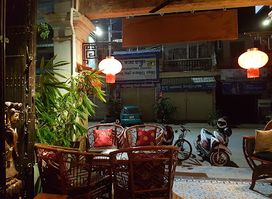 Miss Wong Battambang