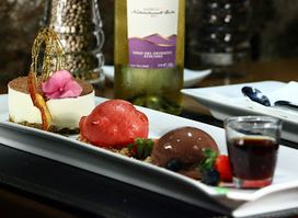 IL PAPARAZZO RISTORANTE & WINEBAR